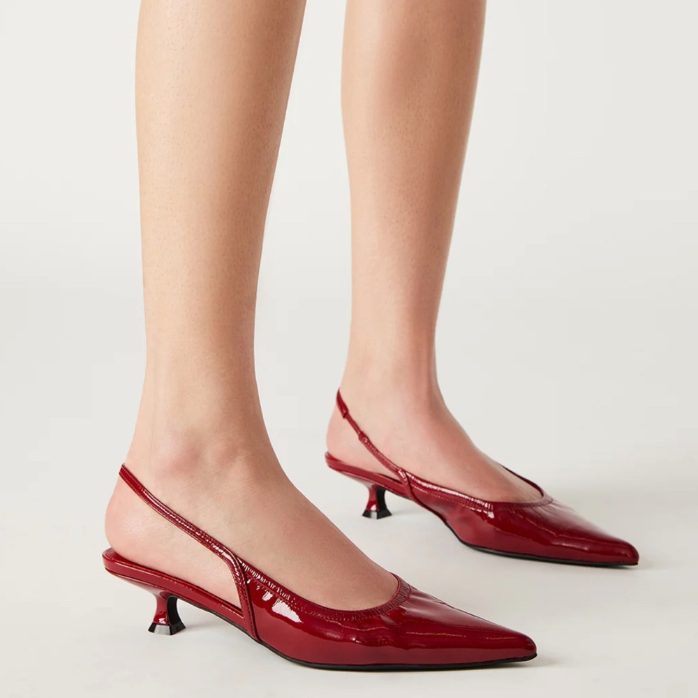Steve Madden red patent Slingbacks kitten heel new in box